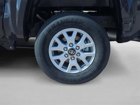 New 2026 Toyota Tacoma SR5 RWD image 9