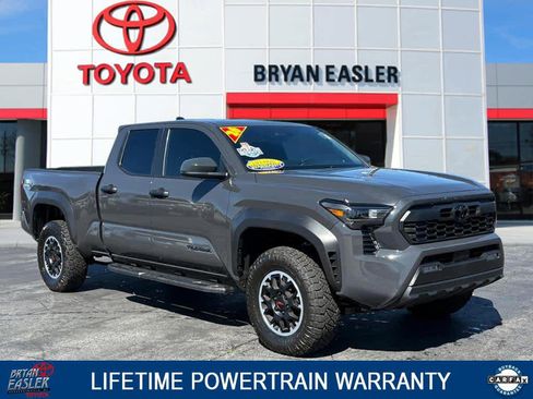 Used 2026 Toyota Tacoma TRD Off-Road image 1