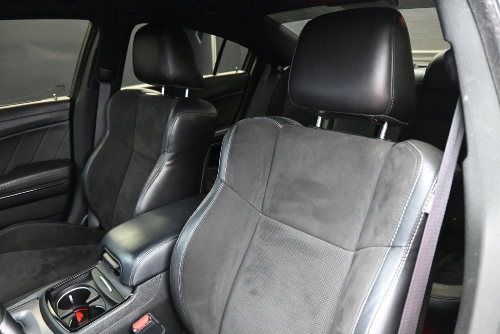 Used 2022 Dodge Charger R/T w/ Plus Group RWD image 12
