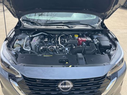 Used 2025 Nissan Sentra SV FWD image 35