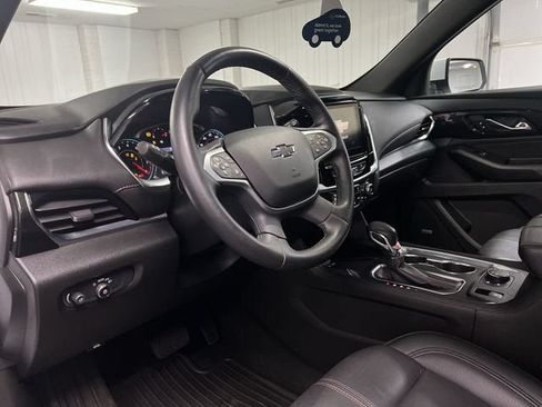 Certified 2023 Chevrolet Traverse RS AWD/4WD image 10