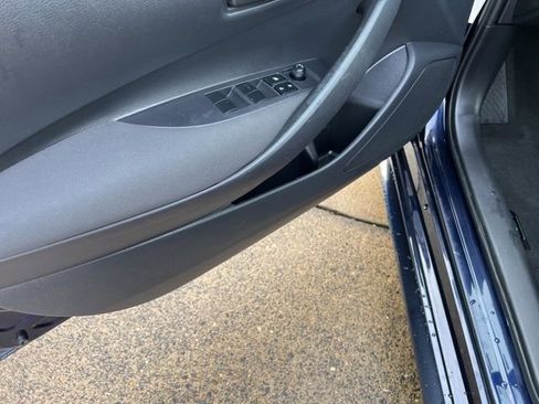 Used 2023 Toyota Corolla LE image 37