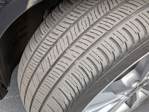 Used 2020 Mercedes-Benz C 300 Sedan image 12