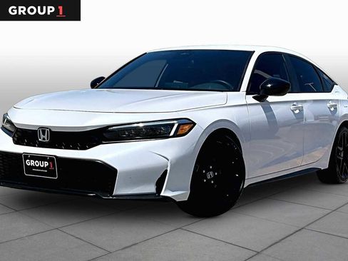 Used 2025 Honda Civic Sport image 1