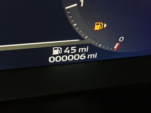 New 2026 Mitsubishi Outlander SEL image 18