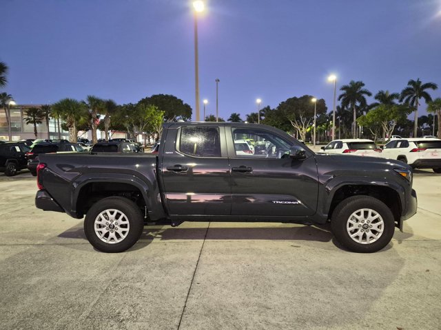 Used 2026 Toyota Tacoma SR5 RWD image 4