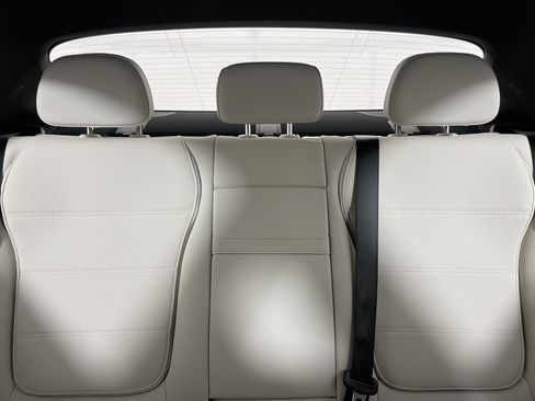 New 2026 Mercedes-Benz C 300 Sedan image 14