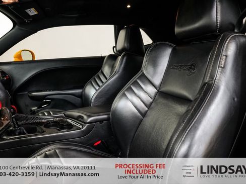 Used 2018 Dodge Challenger SRT Hellcat RWD image 35