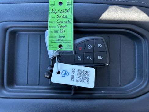Used 2022 Chevrolet Tahoe Z71 w/ Z71 Off-Road Package image 29