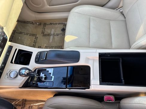 Used 2013 Lexus ES 350 w/ Luxury Pkg image 21