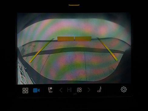 Used 2022 Volvo C40 P8 Recharge Ultimate image 16