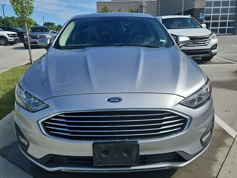 Used 2020 Ford Fusion SE w/ Equipment Group 151A FWD image 1