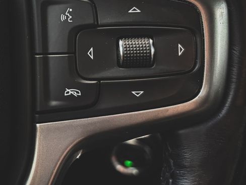 Used 2019 Chevrolet Silverado 1500 LT Trail Boss AWD/4WD image 11