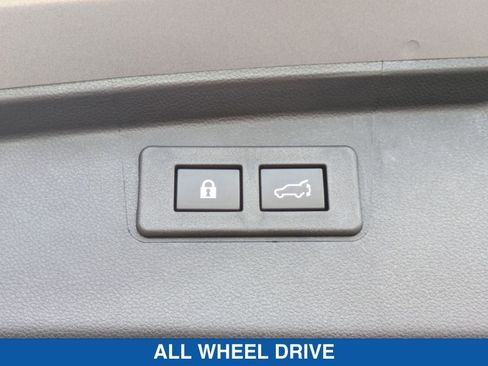 Certified 2025 Subaru Outback Premium image 18