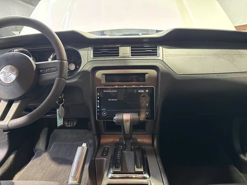 Used 2012 Ford Mustang Coupe RWD image 18