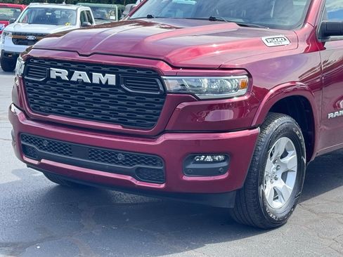 Used 2025 RAM 1500 Big Horn AWD/4WD image 35