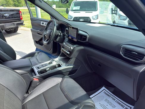 Used 2020 Ford Explorer ST w/ ST Street Pack AWD/4WD image 15