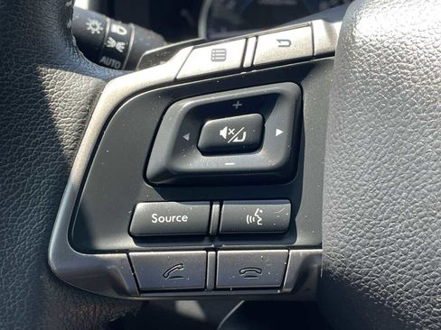Used 2015 Subaru Crosstrek 2.0i Limited w/ Popular Package #1 AWD/4WD image 15