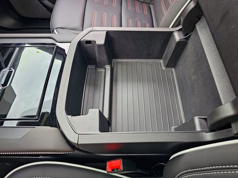 New 2026 GMC Yukon AT4 Ultimate image 35