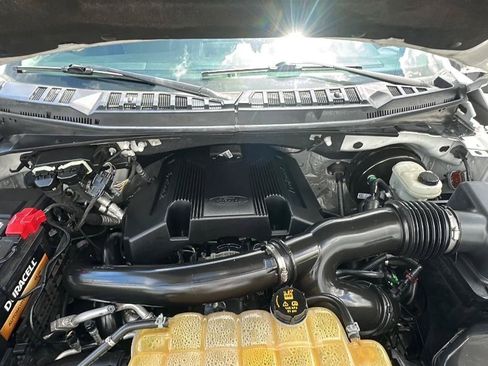 Used 2018 Ford F150 XLT RWD image 37