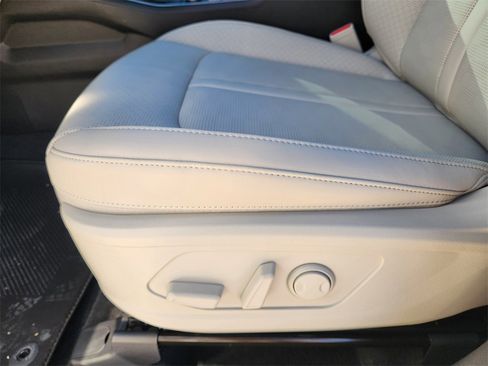 New 2026 Kia Sorento S w/ S Panoramic Sunroof Package image 17