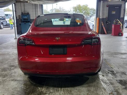 Used 2022 Tesla Model 3 Standard Range image 6