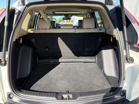 Used 2018 Honda CR-V EX-L image 19
