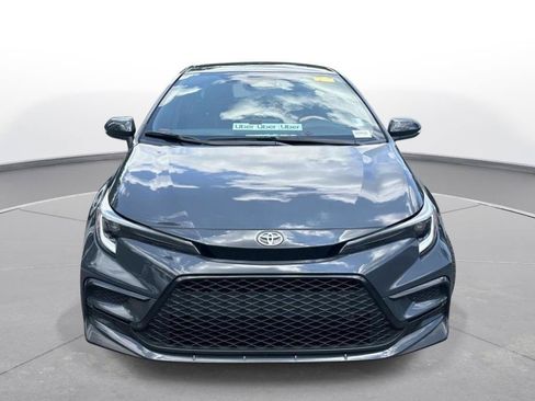 Used 2026 Toyota Corolla SE FWD image 3