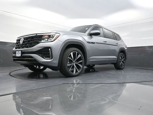 Used 2026 Volkswagen Atlas SEL Premium R-Line AWD/4WD image 31