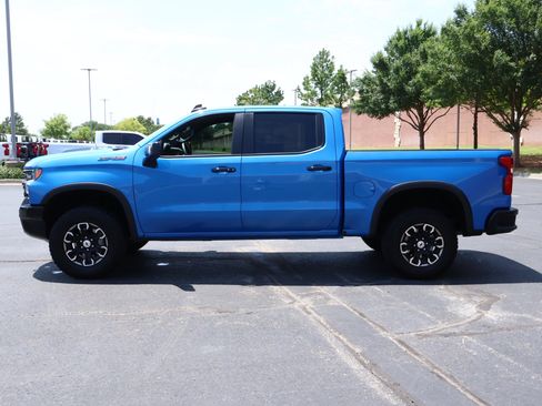 Certified 2025 Chevrolet Silverado 1500 ZR2 w/ Technology Package AWD/4WD image 33