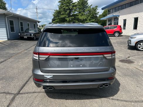 Used 2022 Lincoln Aviator Grand Touring w/ Equipment Group 301A AWD/4WD image 6