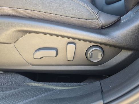 New 2026 Subaru Outback Premium image 15