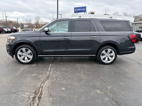 Used 2022 Ford Expedition Max Platinum AWD/4WD image 5