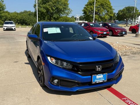 Used 2020 Honda Civic Sport image 7