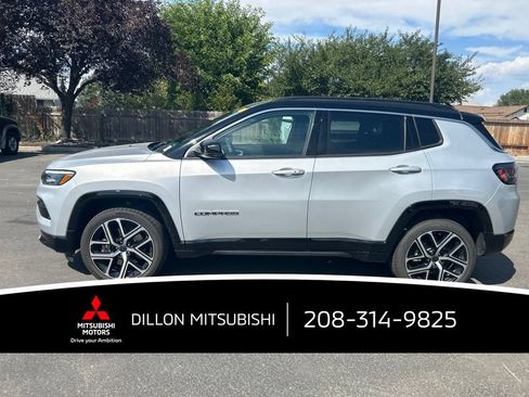 Used 2025 Jeep Compass Limited w/ Elite Group AWD/4WD image 18