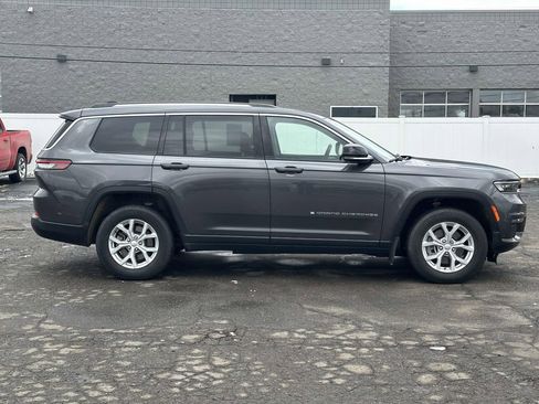 Used 2023 Jeep Grand Cherokee L Limited w/ Trailer Tow Group (B) image 2