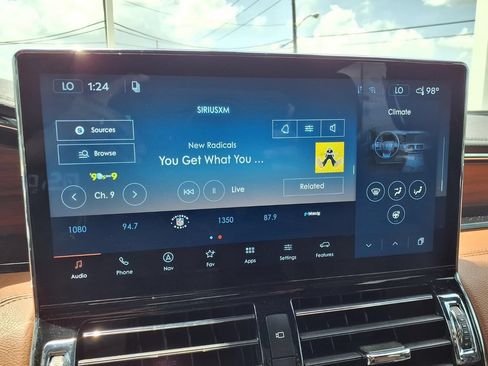 Used 2024 Lincoln Navigator Reserve AWD/4WD image 20