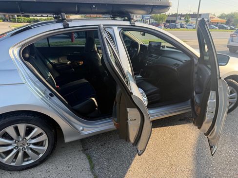 Used 2012 Honda Accord EX-L image 6