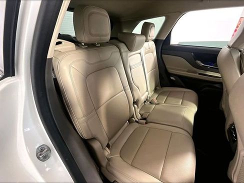 Used 2023 Lincoln Corsair Reserve FWD image 25