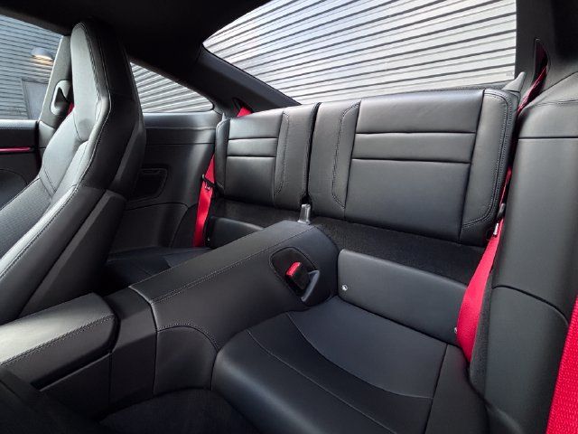 Certified 2024 Porsche 911 Carrera T RWD image 27