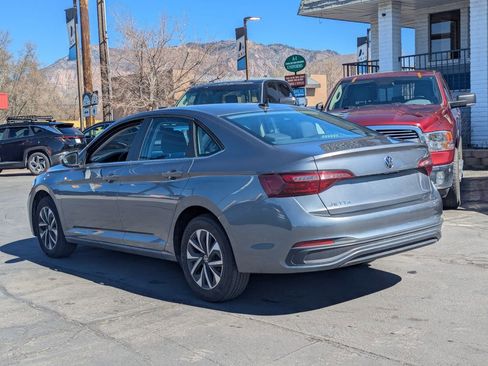 Used 2024 Volkswagen Jetta S image 6