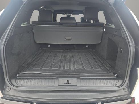 Used 2019 Land Rover Range Rover Sport HSE Dynamic image 18