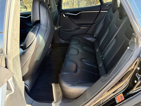 Used 2017 Tesla Model S 90D image 22