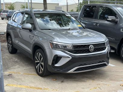 Used 2022 Volkswagen Taos SE