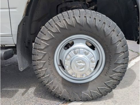 Used 2023 RAM 3500 Tradesman AWD/4WD image 32