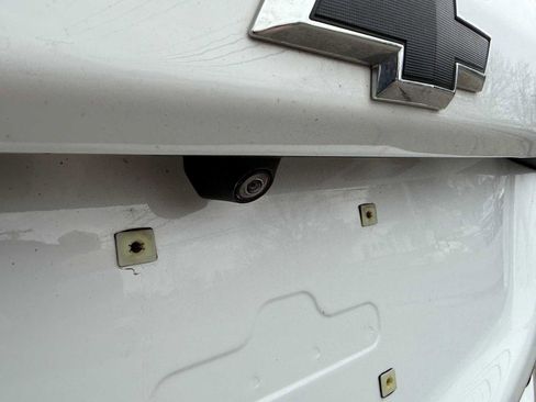 Used 2022 Chevrolet Equinox RS w/ RS Leather Package image 27