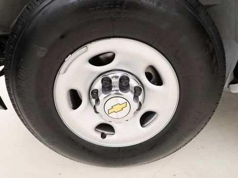 Used 2024 Chevrolet Express 3500 LT w/ LT Preferred Equipment Group image 6
