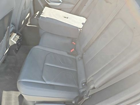 Used 2021 Audi Q3 2.0T Premium w/ Convenience Package image 8