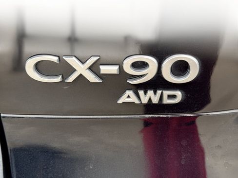 Used 2025 MAZDA CX-90 3.3 Turbo w/ Preferred Package AWD/4WD image 32