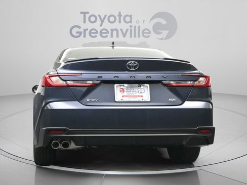 New 2026 Toyota Camry SE FWD image 12